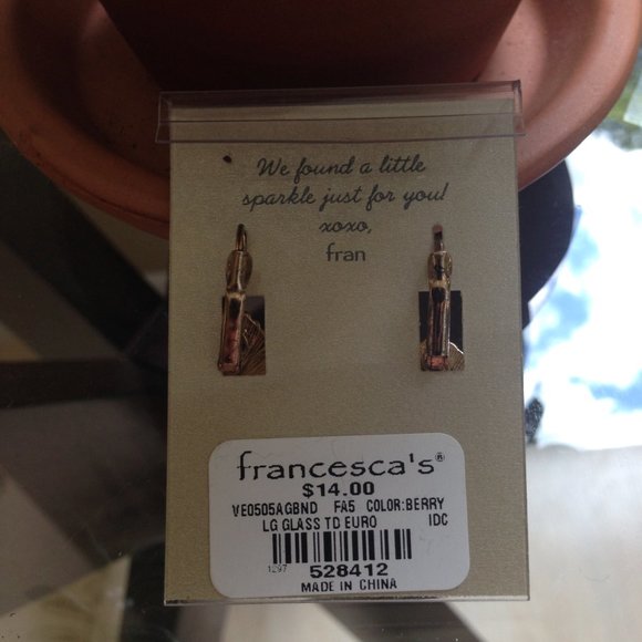 Francesca's Cathie Euro Teardrop Earrings in Berry - Picture 5 of 5
